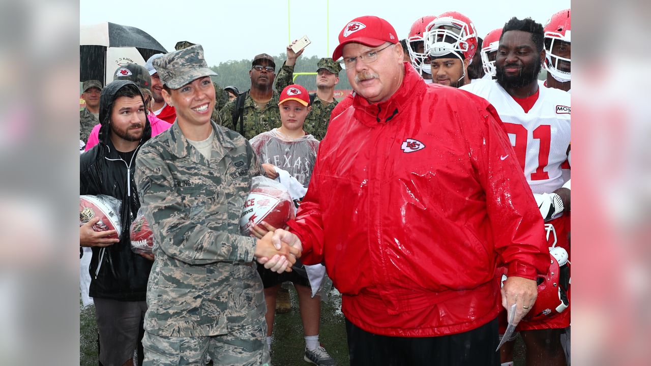 File:Kansas City Chiefs host military appreciation day during training camp  (3).jpg - Wikipedia