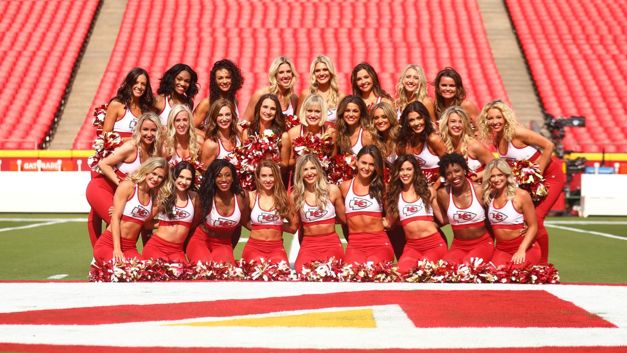 Photos: Chiefs Cheer and Entertainment from Week 2 vs. Los Angeles Chargers