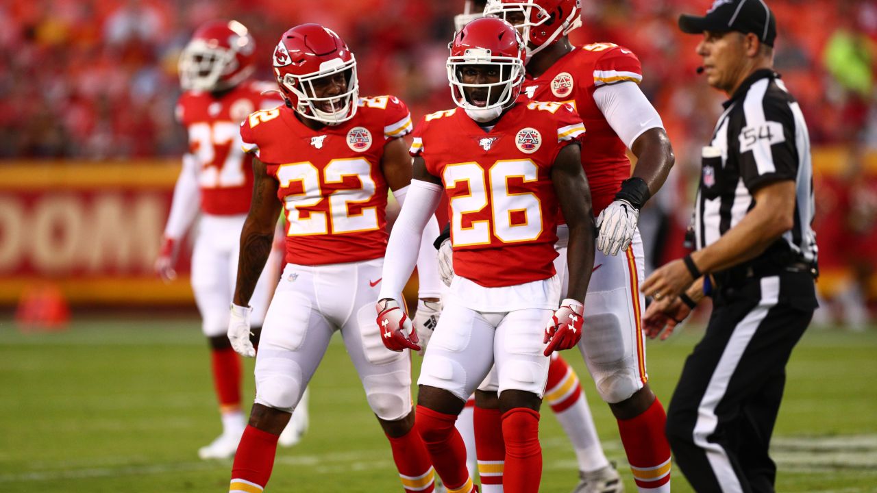 Photo Gallery: Chiefs vs. Bengals Game Action