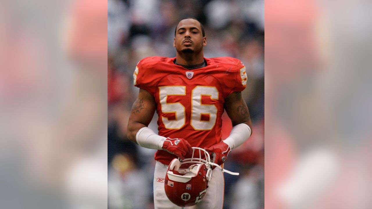 December 13, 2015: Kansas City Chiefs inside linebacker Derrick Johnson  (56) during the NFL game between the San Diego Chargers and the Kansas City  Chiefs at Arrowhead Stadium in Kansas City, MO