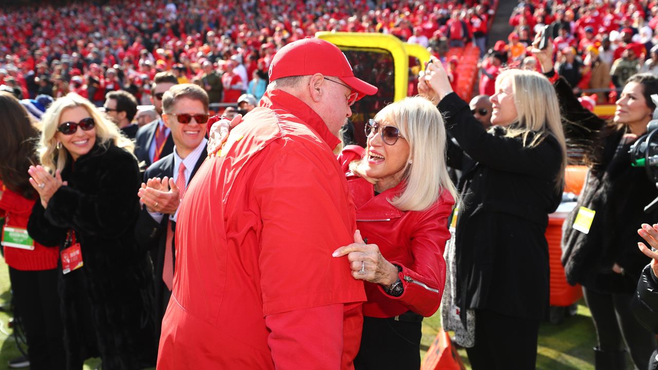 Kansas City Chiefs Announce Plans to Honor Legacy of Norma Hunt