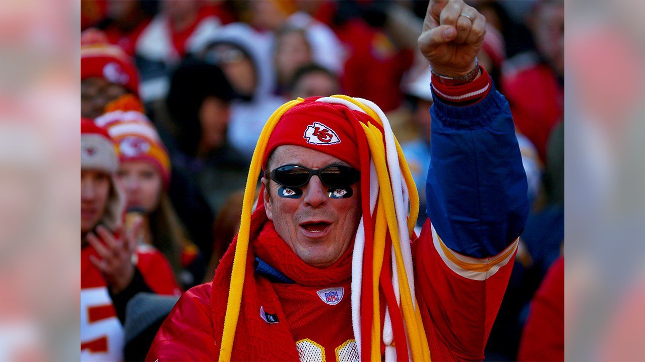 13,096 Chiefs Chargers Stock Photos, High-Res Pictures, and Images - Getty  Images