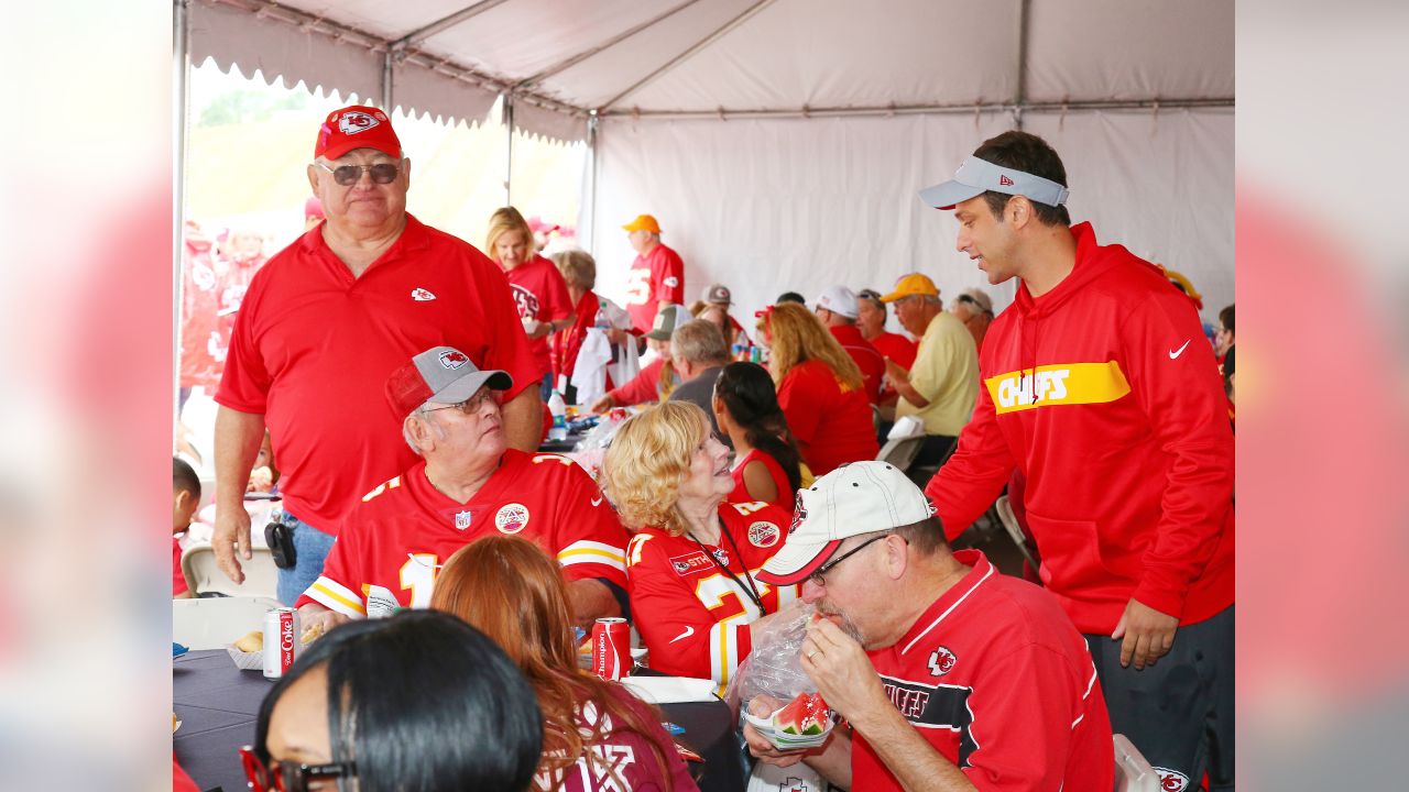 Chiefs take special care of 'season-ticket members'