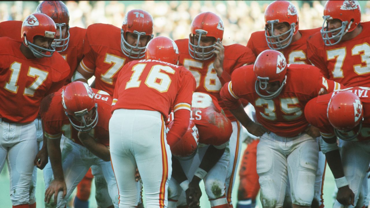 Photos: The Playing Career of QB Len Dawson