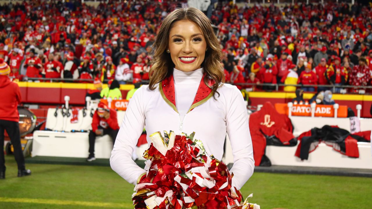 Photos: Chiefs Cheerleaders from Week 8 vs. New York Giants