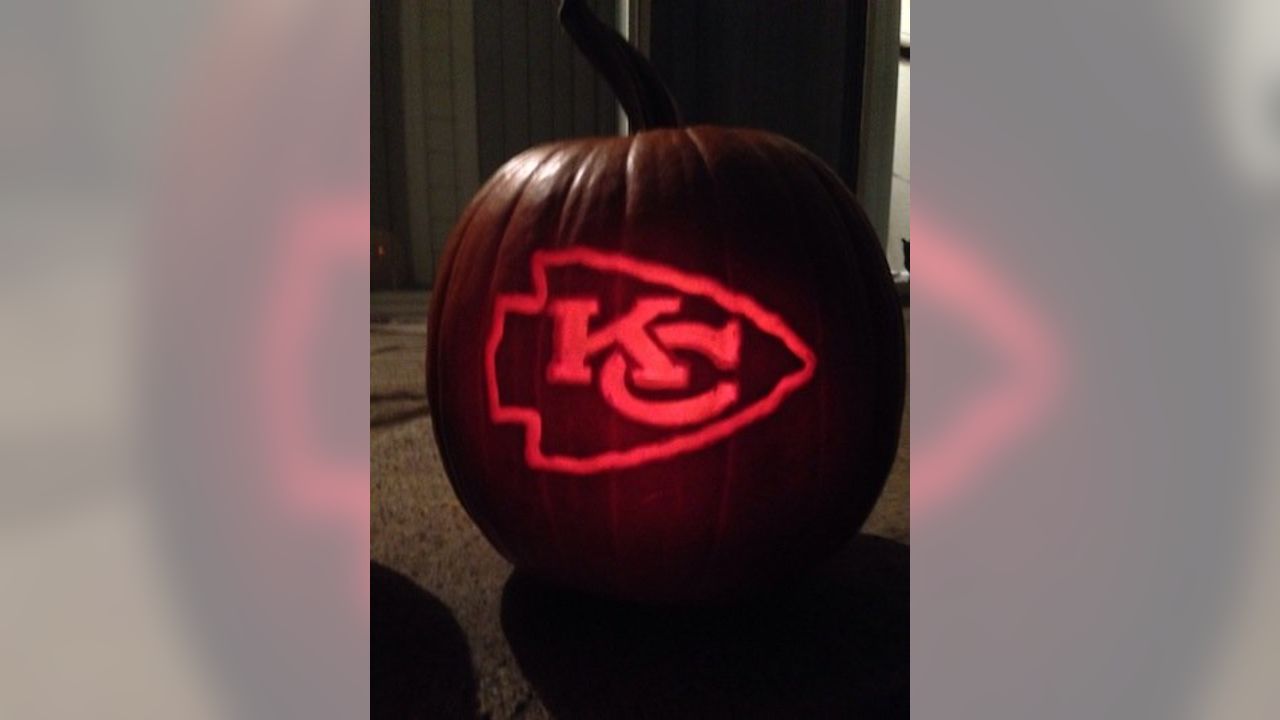 Kansas City Chiefs Pumpkin Stack 31in Leaner – Fan Creations GA