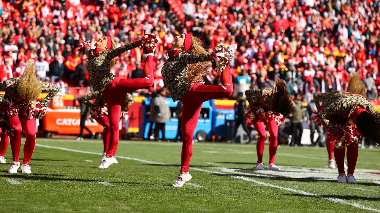 Photos: Chiefs Cheer and Entertainment from Week 10 vs. Jacksonville Jaguars