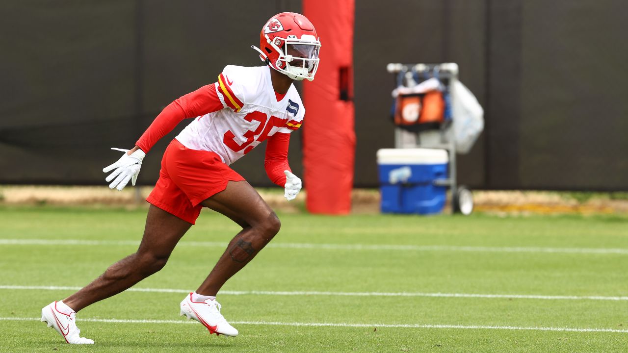 Photos: Chiefs Rookie Minicamp Day Two