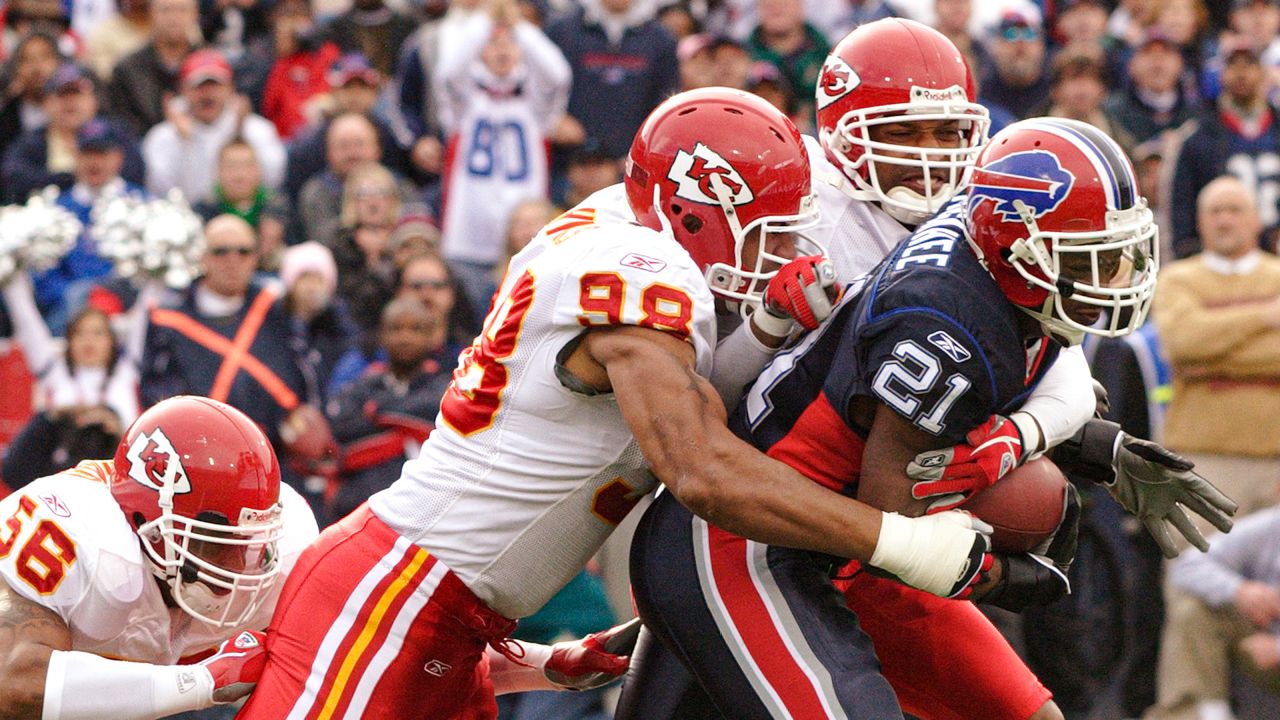 Photos: The Best Moments in Chiefs vs. Bills History