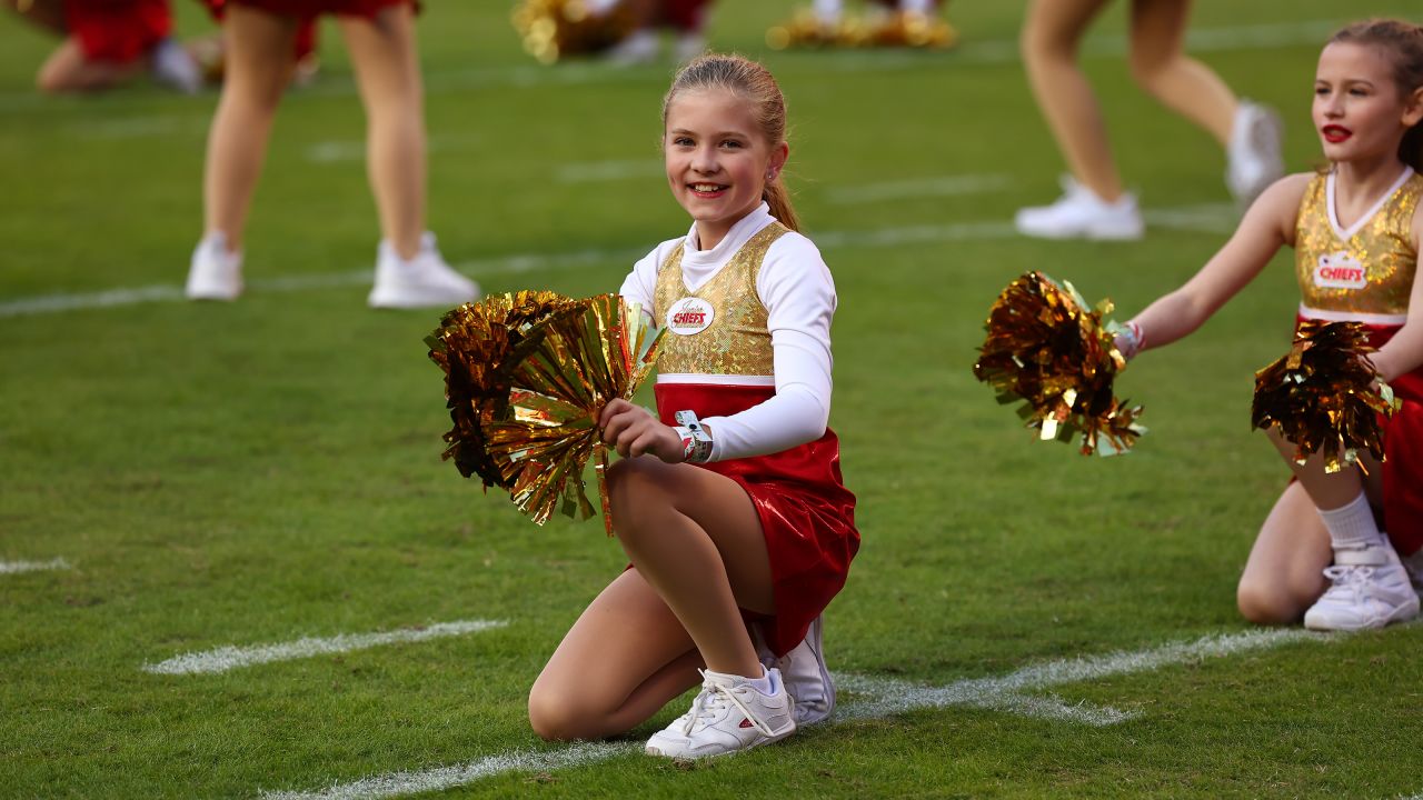 Photos: Junior Chiefs Cheerleaders Perform