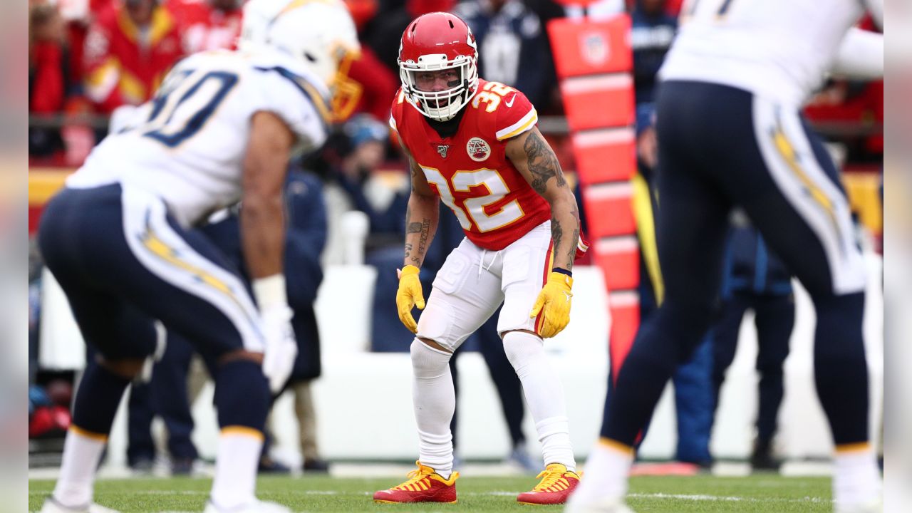 Kansas City Chiefs vs Los Angeles Chargers - December 17, 2021