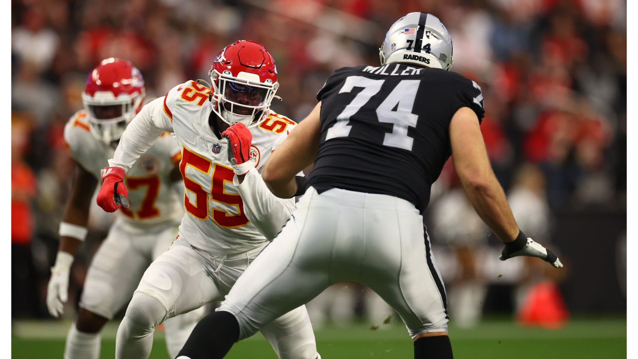 Kansas City Chiefs vs. Las Vegas Raiders (1/7/23) - Stream the NFL