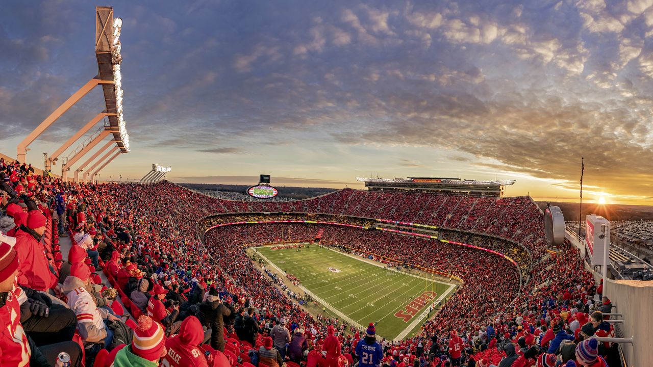 Photos: Stadiums Featured in the Chiefs 2022 Schedule