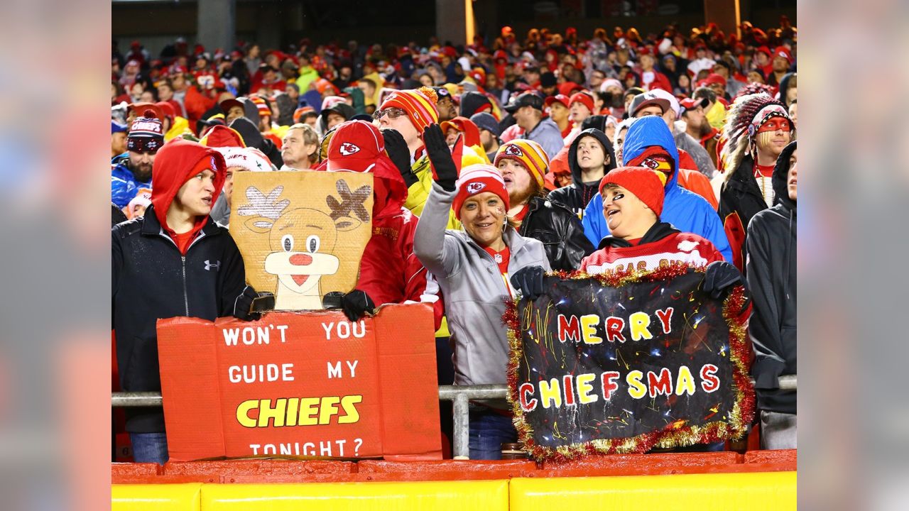 Chiefs add warming stations for fans at Christmas Eve game