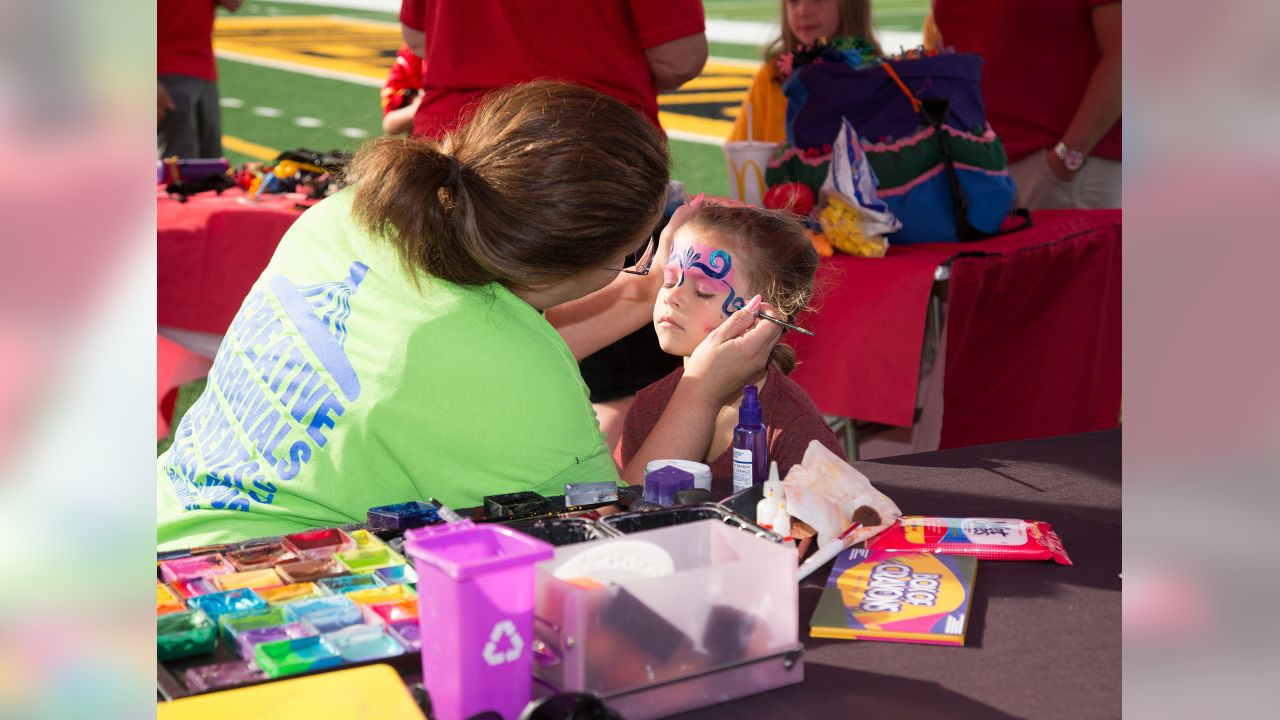 Chiefs Training Camp hosts annual Family Fun Day, Local News