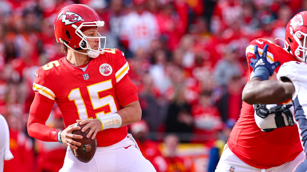 Denver Broncos - Kansas City Chiefs: Game time, TV channel and where to  watch the Week 17 NFL Game