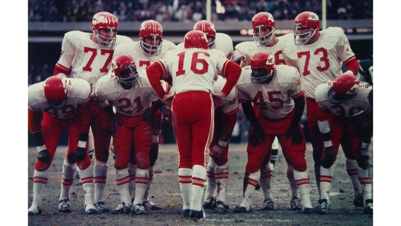 Photos: The Playing Career of QB Len Dawson