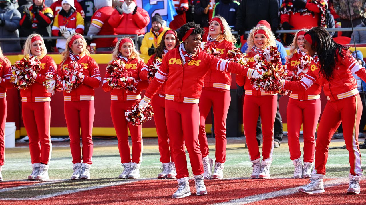 Photos: Chiefs Cheer and Entertainment from Week 16 vs. Seattle