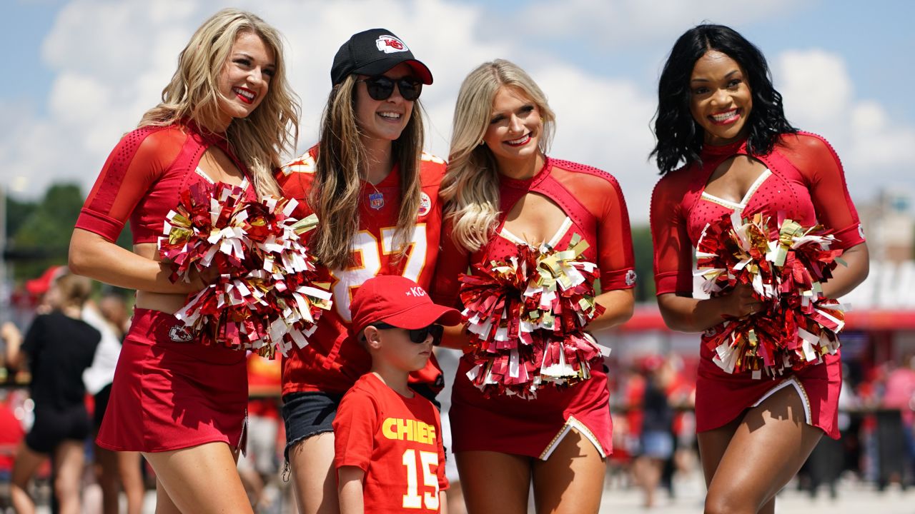 Photos: Chiefs Cheerleaders from Pre Season Week 2 vs. The