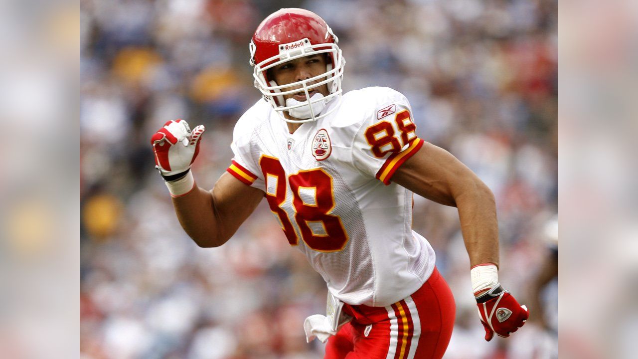 952 Tony Gonzalez Chiefs Stock Photos, High-Res Pictures, and