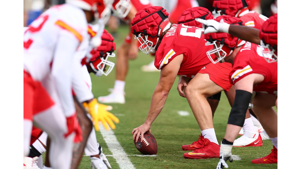 Kansas City Chiefs defensive tackle Chris Williams participates in a drill  during NFL football training camp Saturday, July 29, 2023, in St. Joseph,  Mo. (AP Photo/Charlie Riedel Stock Photo - Alamy