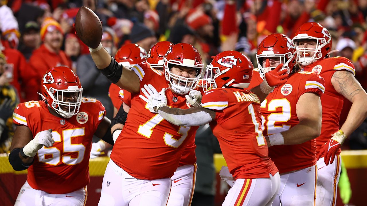 Photo Gallery: Chiefs vs. Steelers Game Action