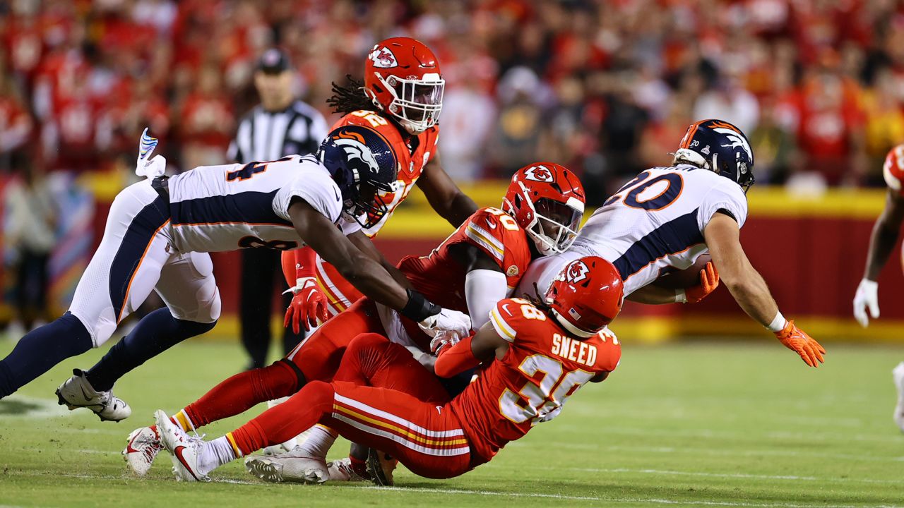 What channel is Denver Broncos game today vs. Kansas City Chiefs