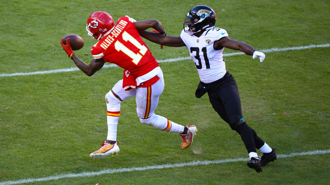 Photos: Top Shots From Week 10 vs. Jacksonville Jaguars