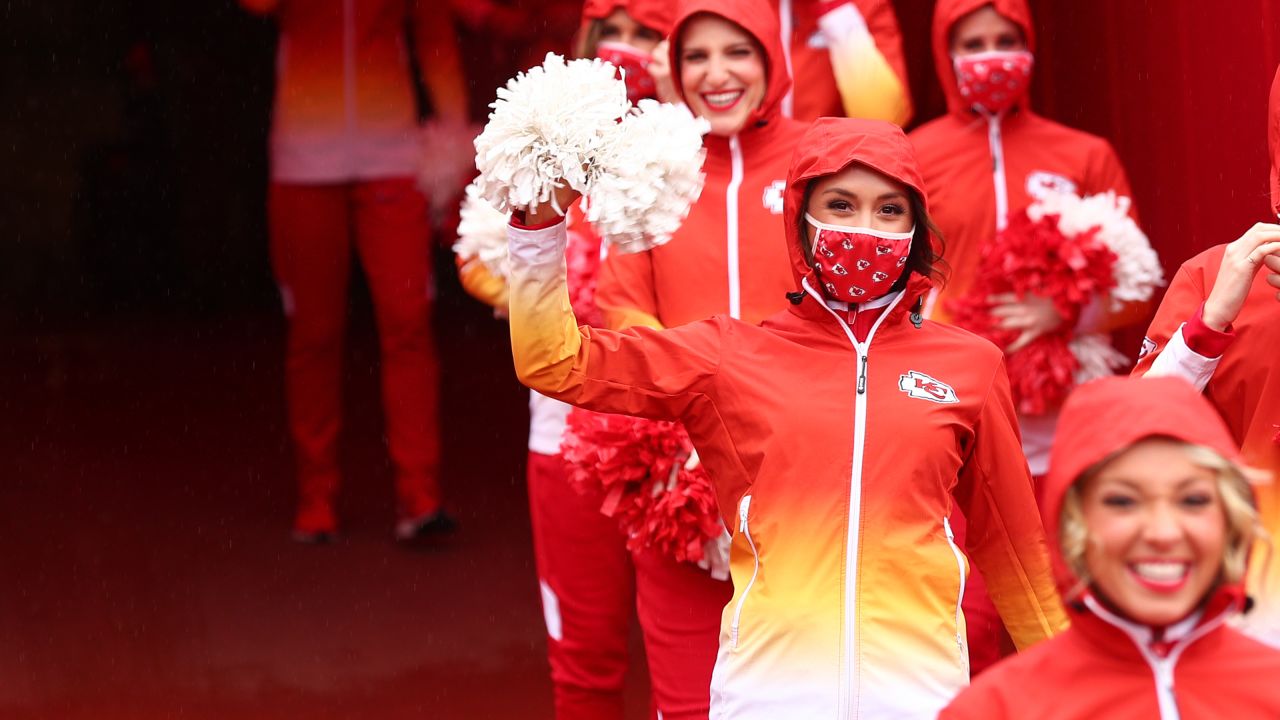 Kansas City Chiefs Cheerleaders Photos from Week 8 – Ultimate Cheerleaders