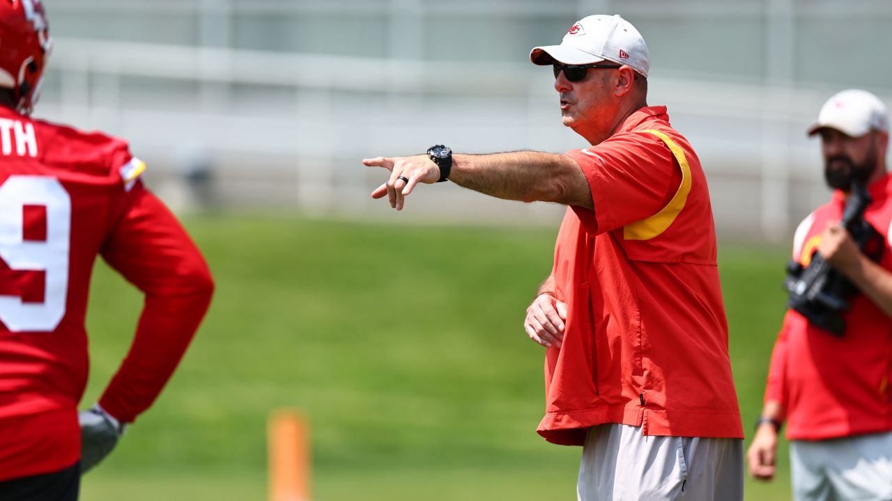 New-look Chiefs offensive line curating chemistry during offseason workouts