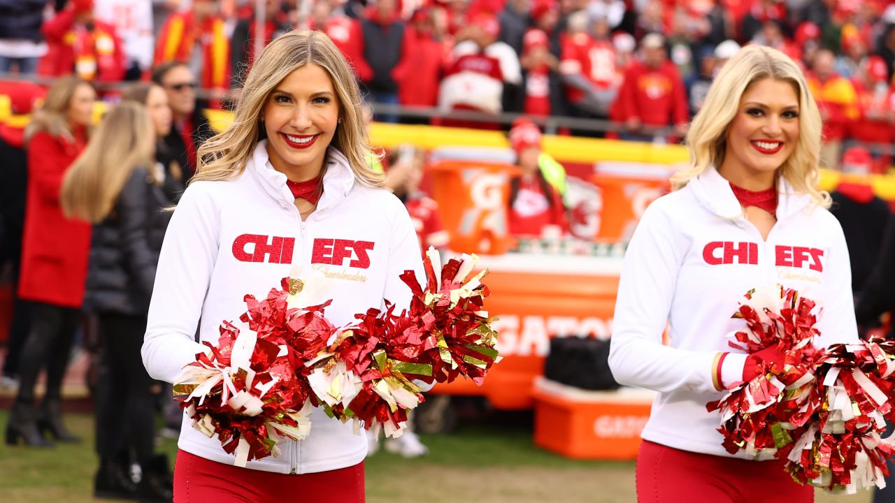 Photos: Chiefs Cheer and Entertainment from Week 12 vs. Los Angeles Rams