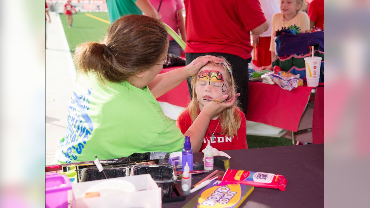 Chiefs Training Camp hosts annual Family Fun Day, Local News