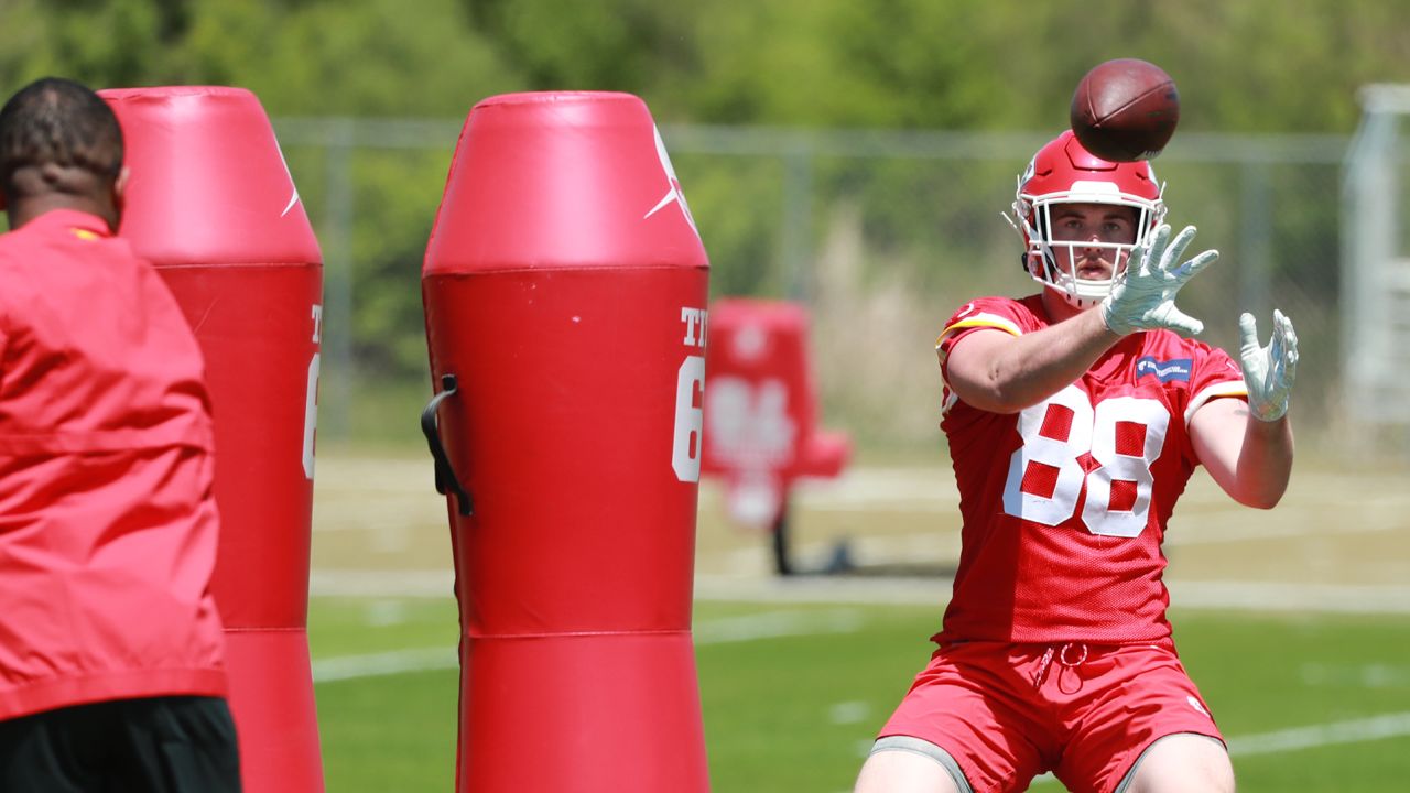 Five Observations from Day 1 of Chiefs Minicamp