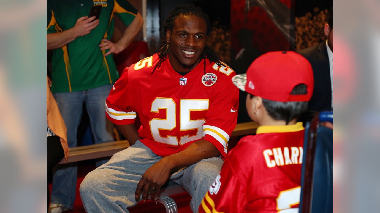 Jamaal Charles gave my parents super bowl tickets today at an autograph  signing. GO CHIEFS!! : r/KansasCityChiefs