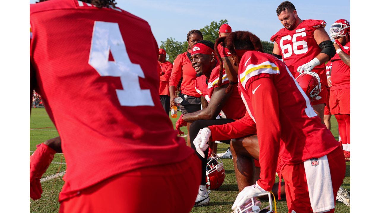 Kansas City Chiefs defensive tackle Chris Williams participates in a drill  during NFL football training camp Saturday, July 29, 2023, in St. Joseph,  Mo. (AP Photo/Charlie Riedel Stock Photo - Alamy