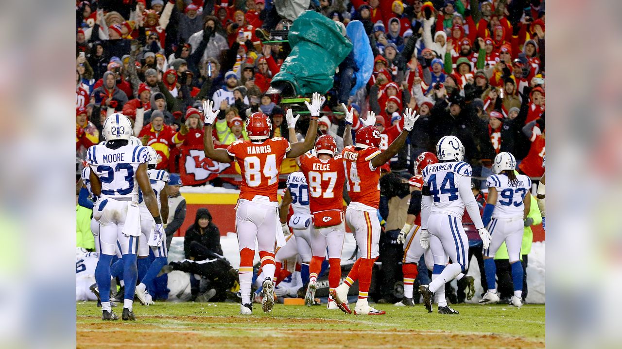 Photo Gallery: Chiefs vs. Colts Game Action