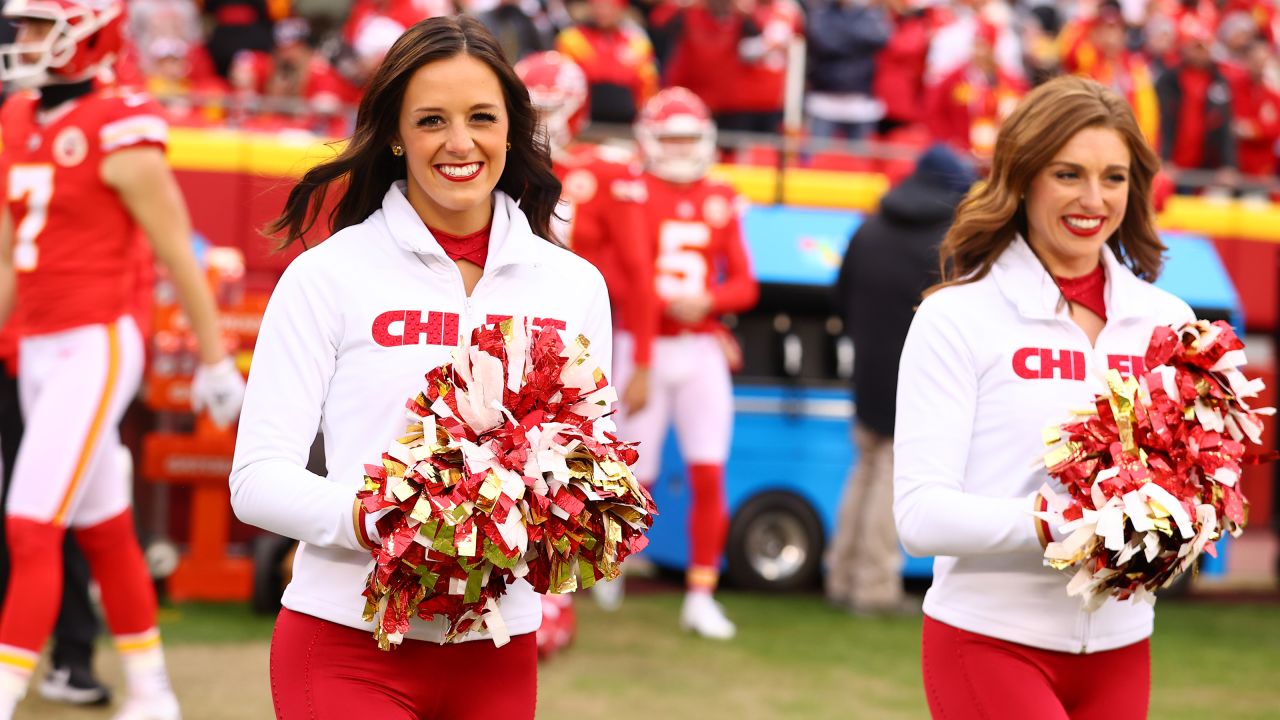 Photos: Chiefs Cheer and Entertainment from Week 12 vs. Los Angeles Rams