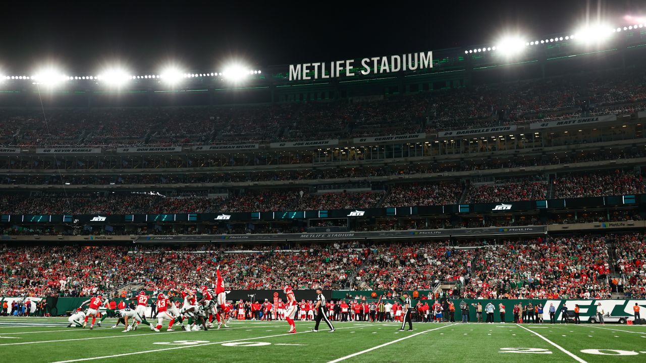 Mercedes-Benz Stadium seats to be empty at Falcons vs. Seashawks