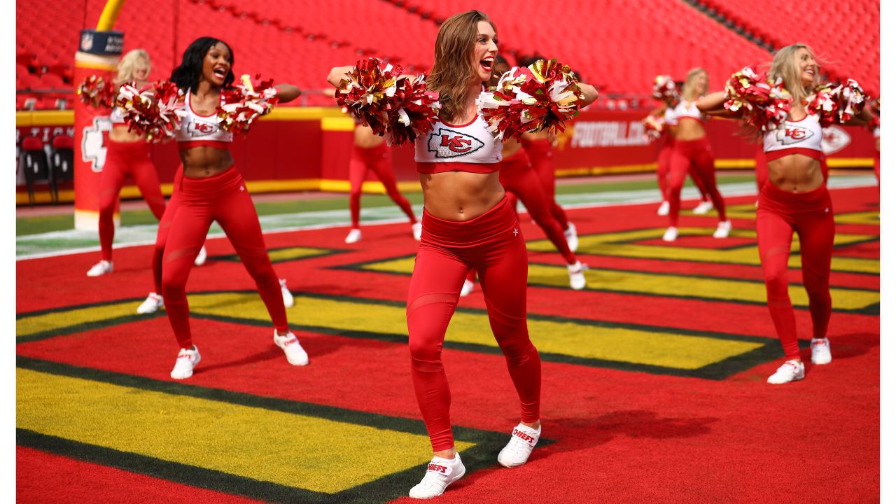 Photos: Chiefs Cheer and Entertainment from Week 2 vs. Los Angeles Chargers