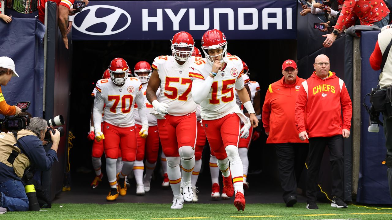 Chiefs studs and duds from Week 15 win vs. Texans