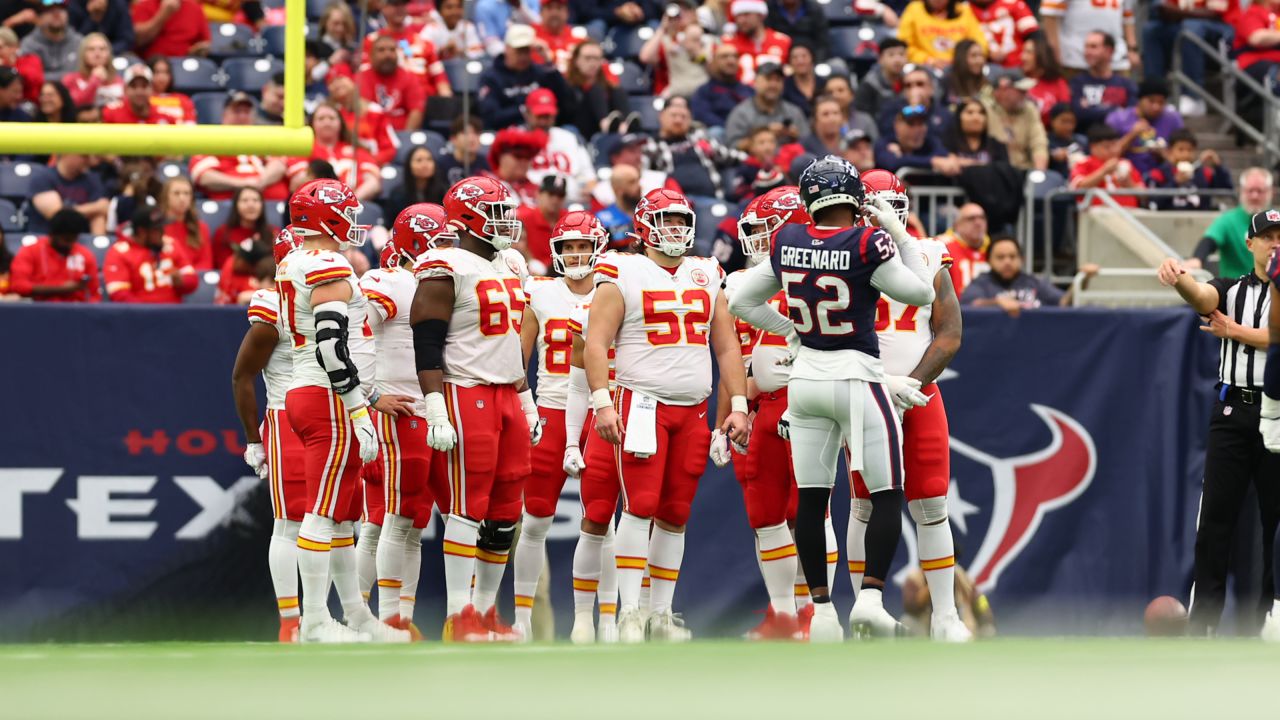 Best Twitter reactions from Chiefs' Week 15 win vs. Texans