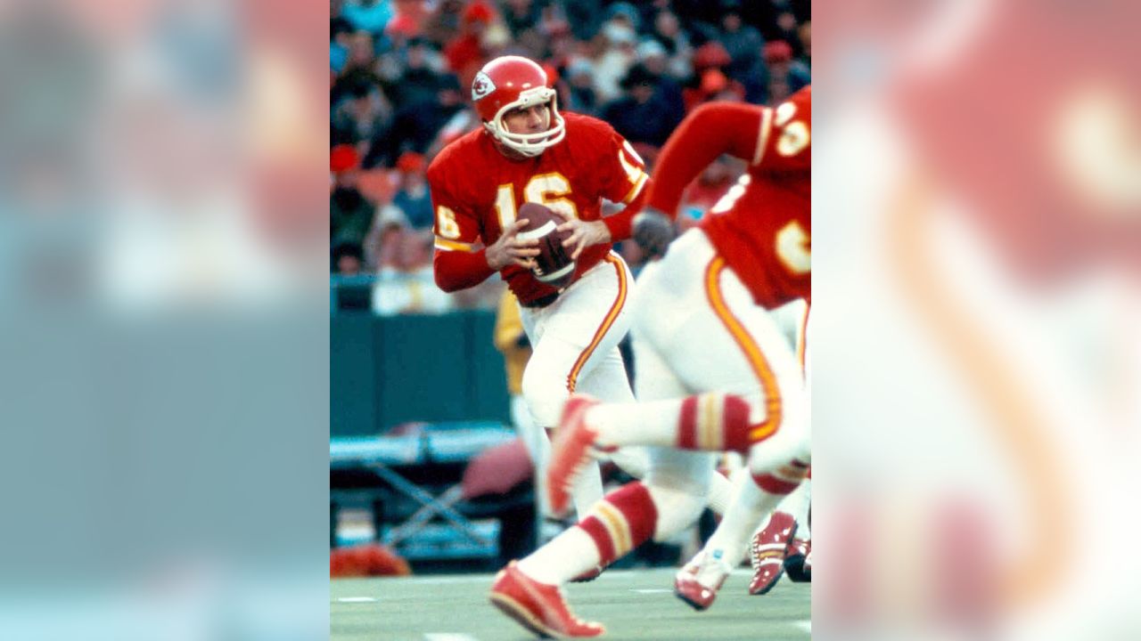 347 Len Dawson Chiefs Stock Photos, High-Res Pictures, and Images