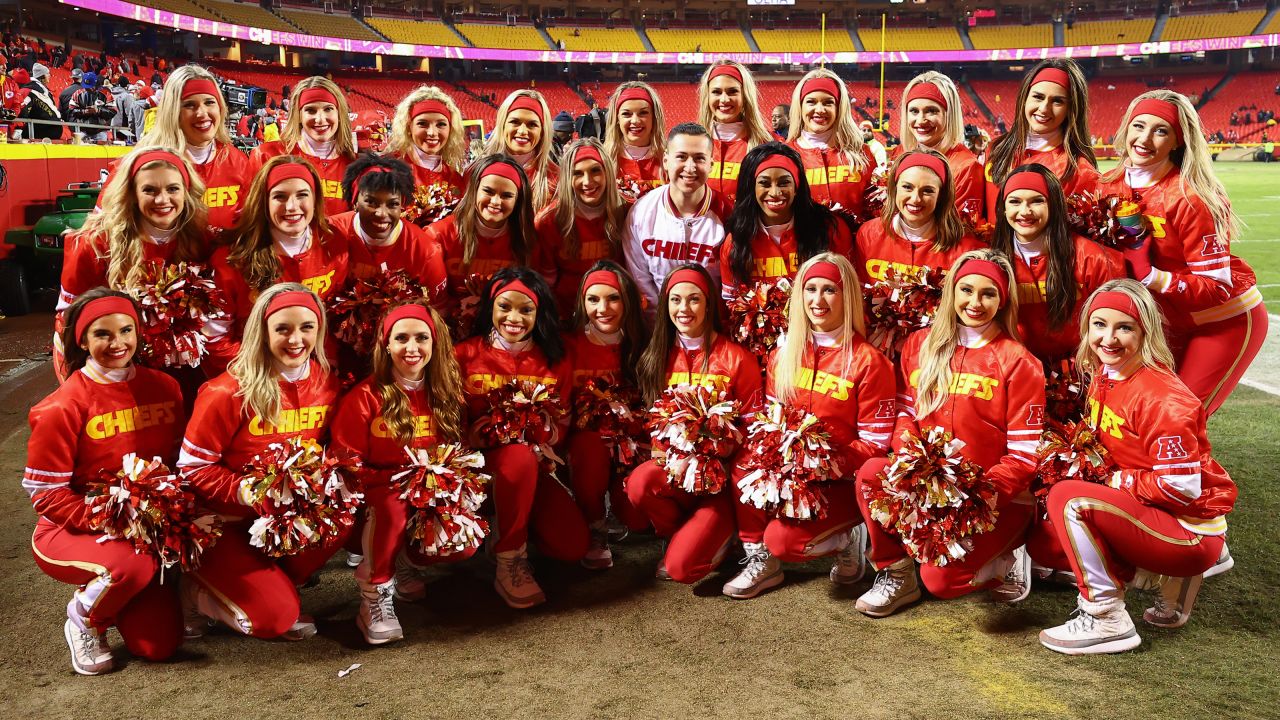 Photos: Chiefs Cheerleaders from Wild Card Round vs. Pittsburgh