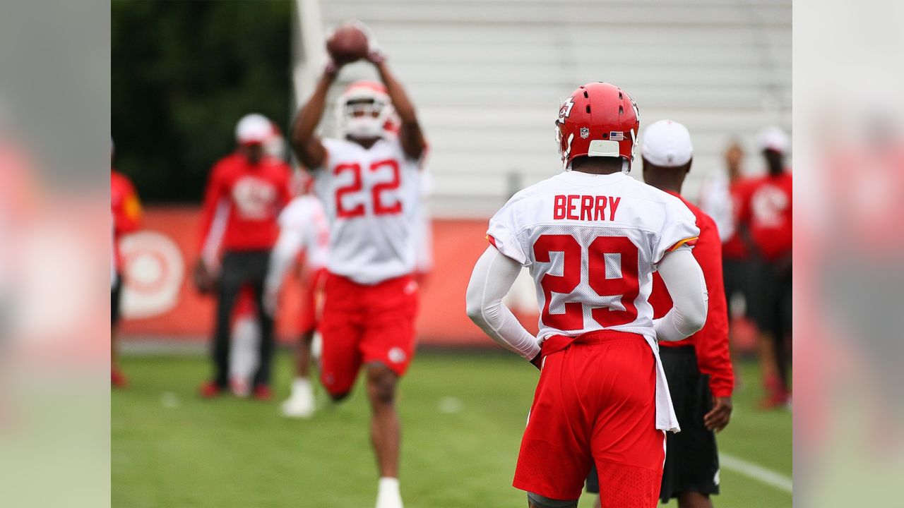 Kansas City Chiefs defensive back Eric Berry (29) during warm-ups before  the start of an NFL football game in Kansas City, Mo., Thursday, Dec. 13,  2018. (AP Photo/Reed Hoffmann Stock Photo - Alamy