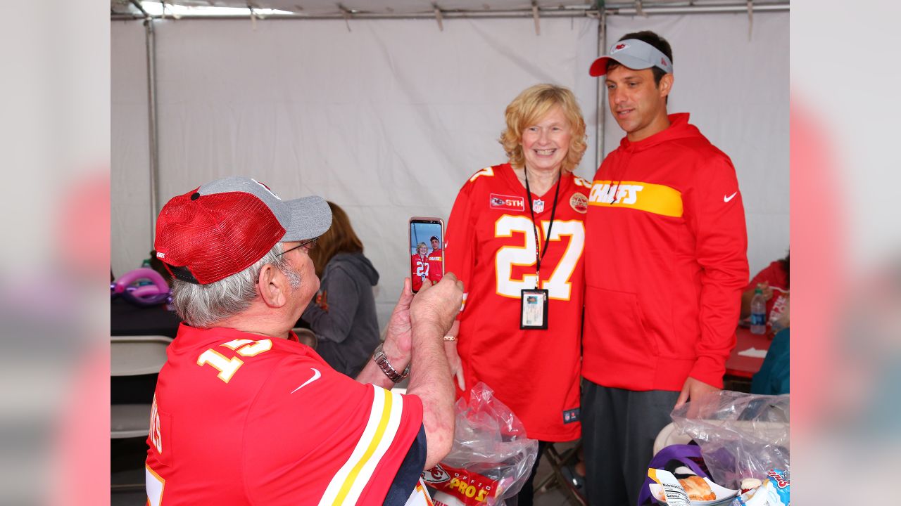 Chiefs take special care of 'season-ticket members'