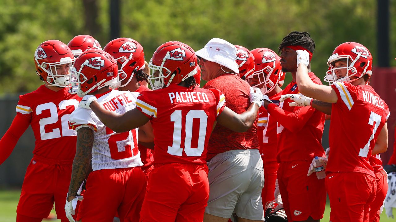 Chiefs wrap up three-day mandatory minicamp with optimism Kansas