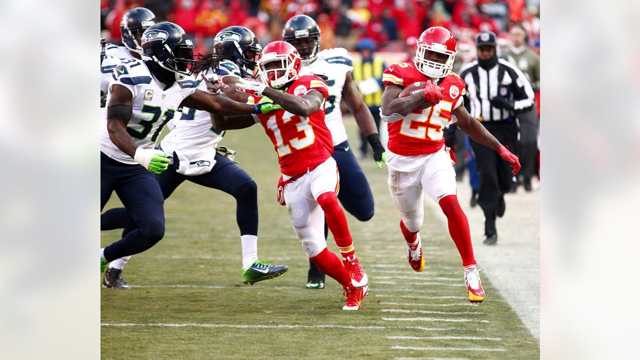 Jamaal Charles Ranks Third Among All Running Backs in Madden 16