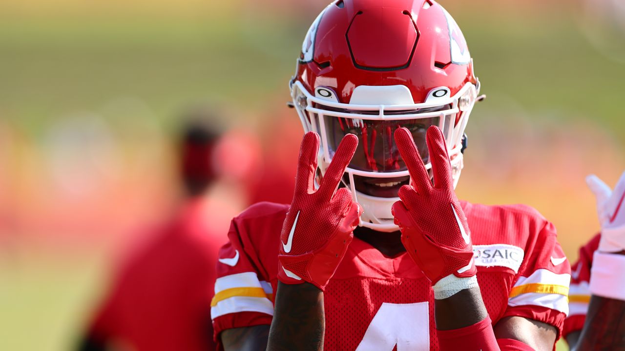 Kansas City Chiefs defensive tackle Chris Williams participates in a drill  during NFL football training camp Saturday, July 29, 2023, in St. Joseph,  Mo. (AP Photo/Charlie Riedel Stock Photo - Alamy