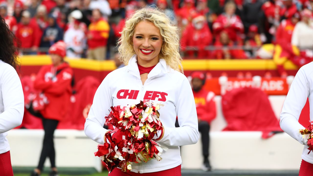 Photos: Chiefs Cheer and Entertainment from Week 12 vs. Los Angeles Rams