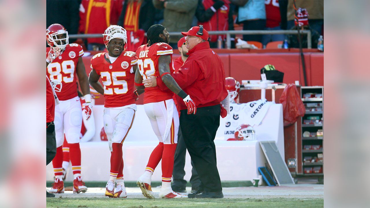 13,096 Chiefs Chargers Stock Photos, High-Res Pictures, and Images - Getty  Images